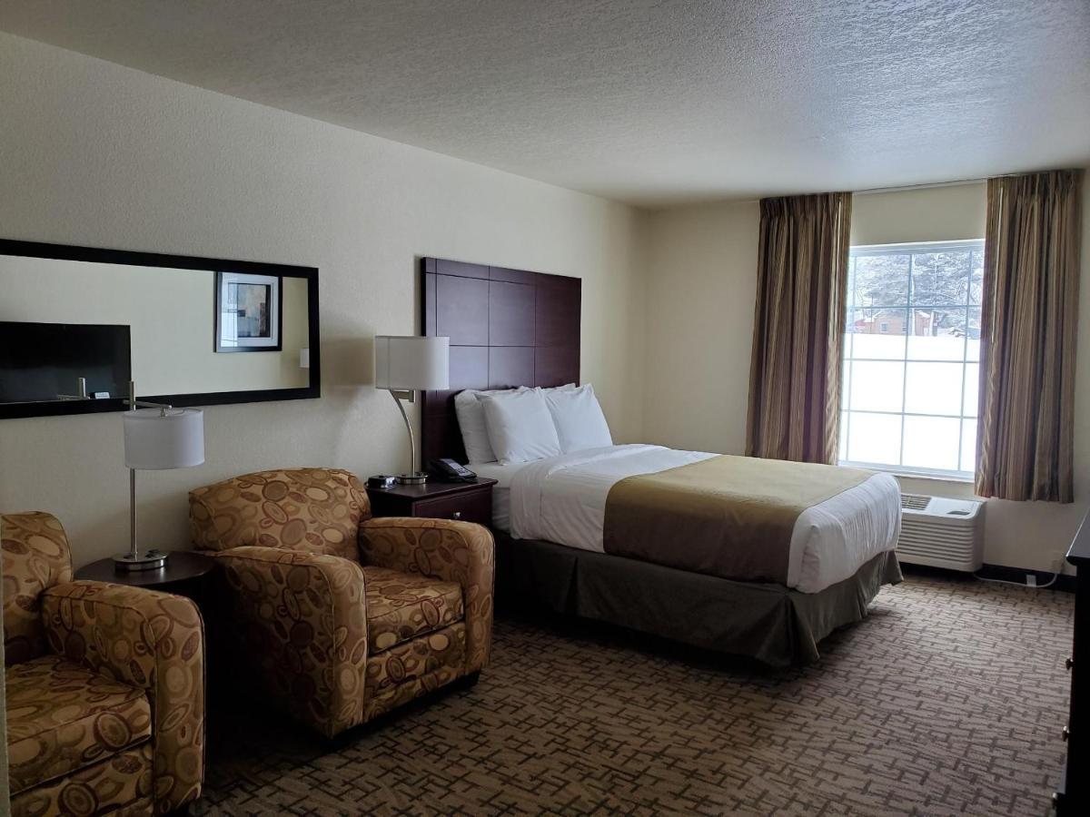 Cobblestone Inn & Suites - Barron Buitenkant foto