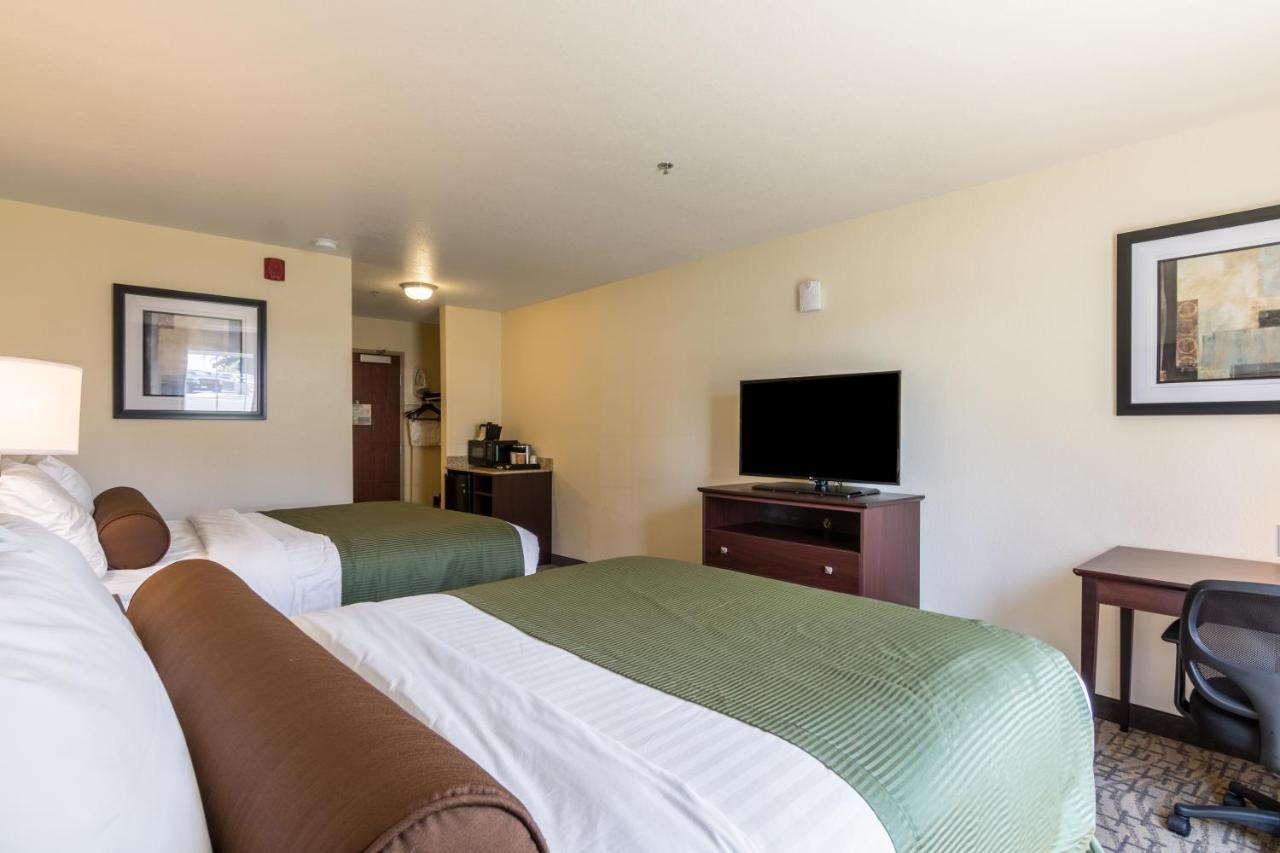 Cobblestone Inn & Suites - Barron Buitenkant foto