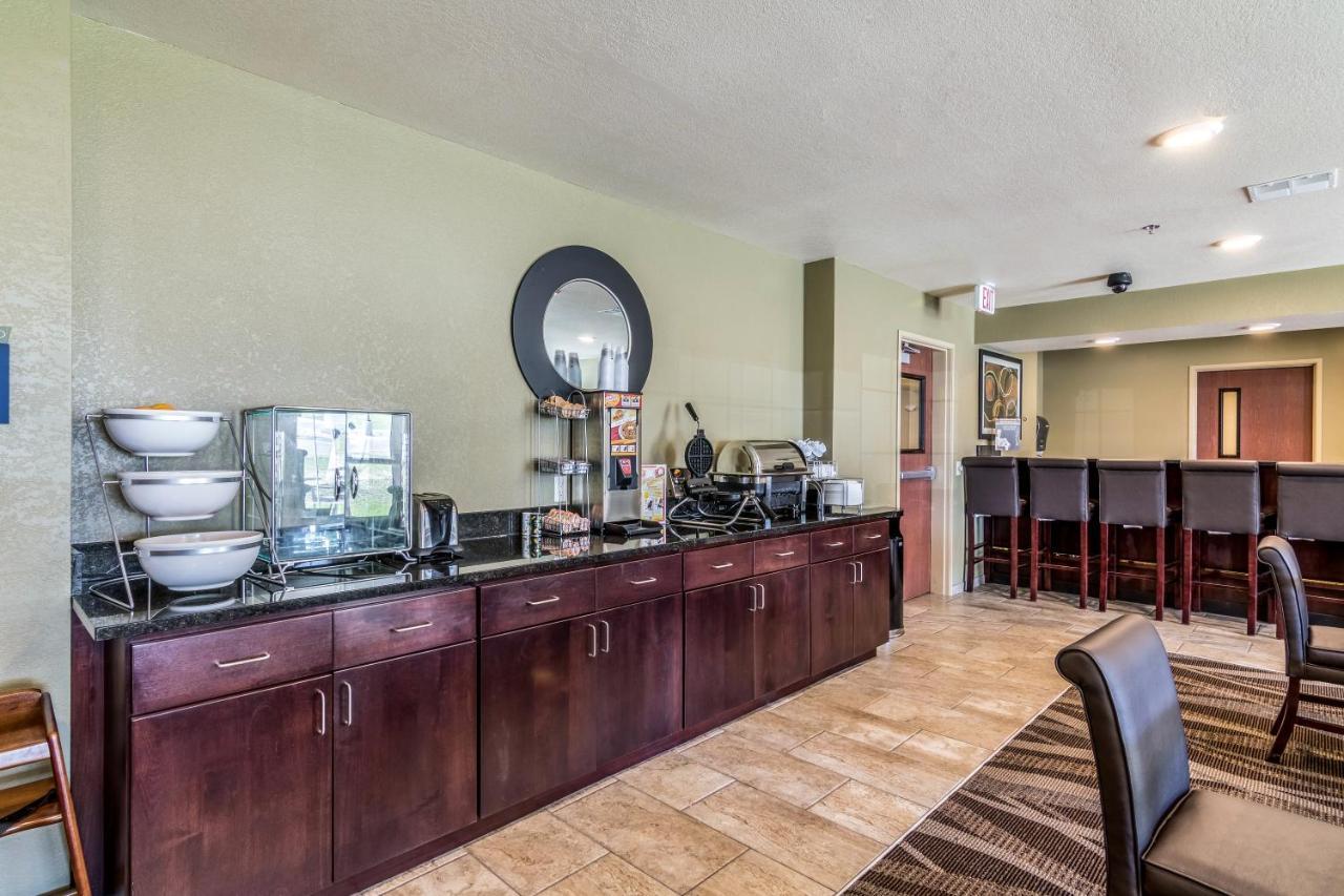 Cobblestone Inn & Suites - Barron Buitenkant foto