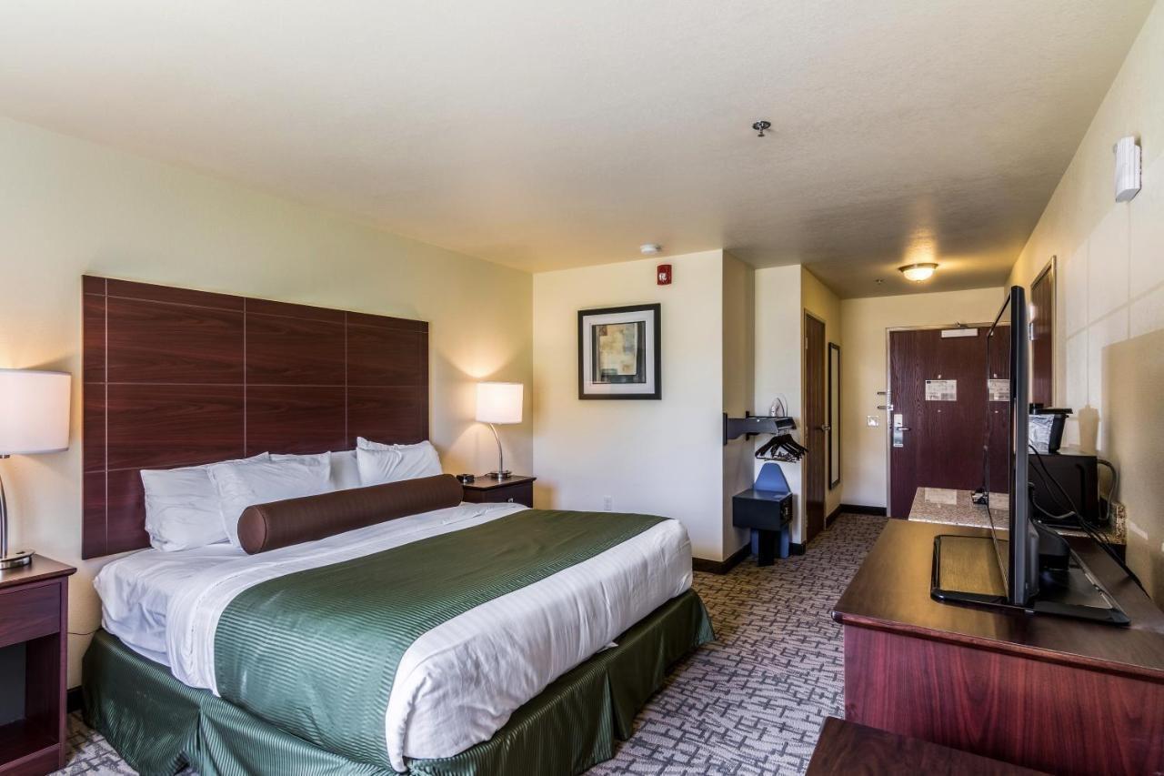 Cobblestone Inn & Suites - Barron Buitenkant foto